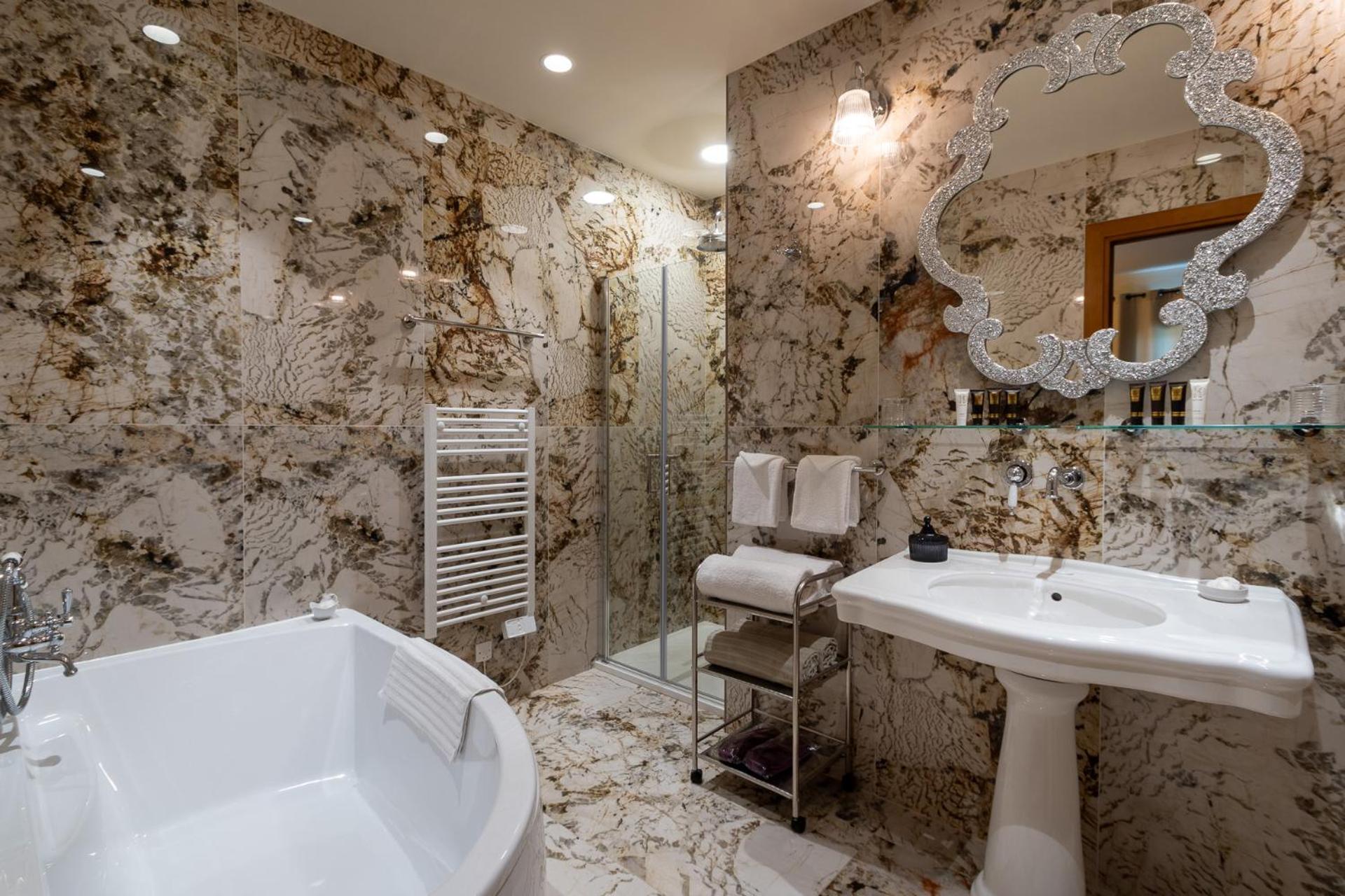Demeure Loredana Hotel 5*